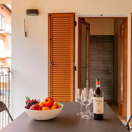 Salice By Interhome * ムッソ