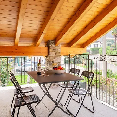 Salice By Interhome アパート